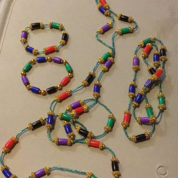 2 NECKLACES Mommy and Me .. 2 Matching Necklaces w/ Bracelets - Picture 3 of 11